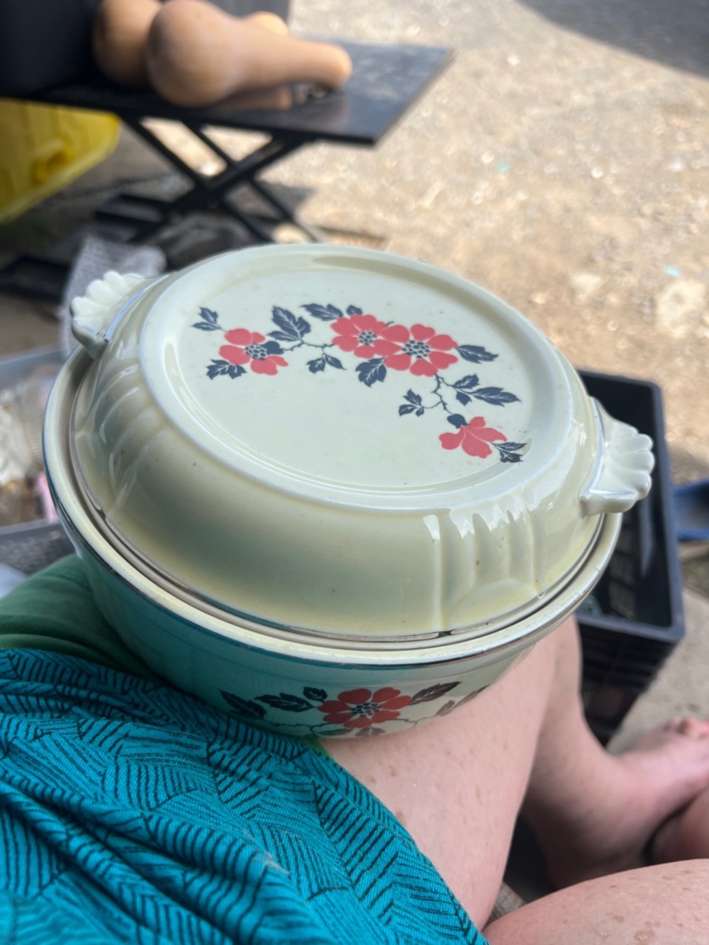 Retro Floral Covered Casserole Dish in poppy pattern